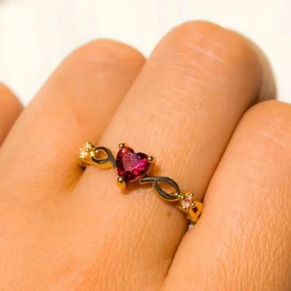 3/$25, Heart Ring Size 7 Faux Ruby and Hold Tone